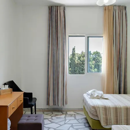 Ilios And Irene 6 Отель типа 