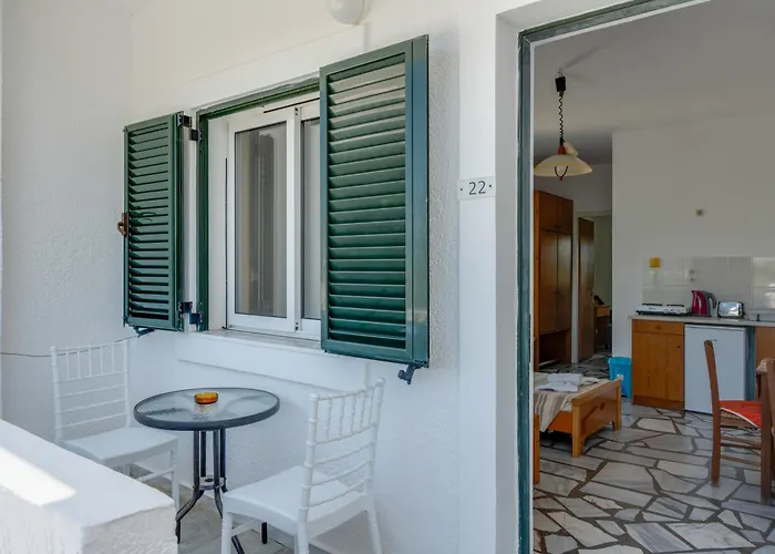 Ilios And Irene 6 Mastihari